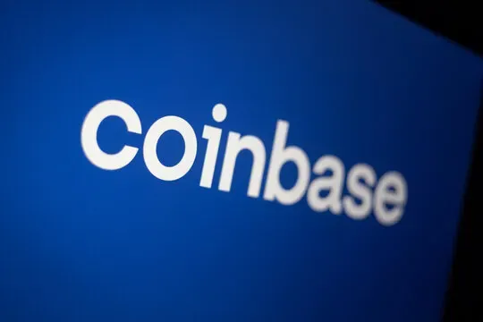 ¿Coinbase se prepara para despegar? Análisis técnico del patrón de bandera en COIN